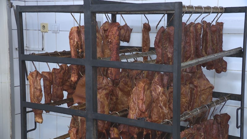 Sekaná s „vaječňákem“ i čokoládou. Vyhlášené řeznictví nabízí 130 druhů oblíbené pochoutky