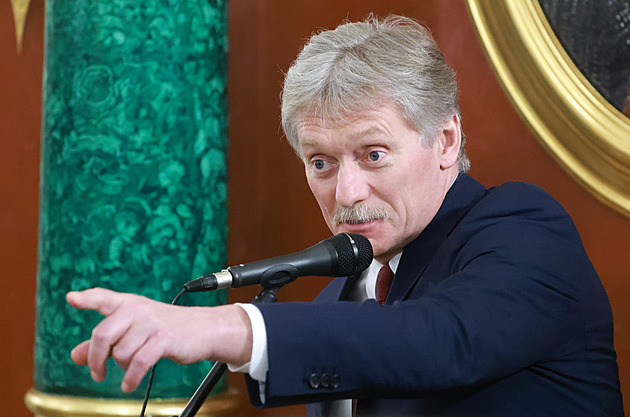 Evropa háže klacky pod nohy Trumpovým snahám o mír, hřímá Peskov