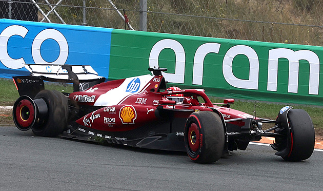 To nikdy nemohlo vyjít. Chybující Antonelli vyřadil Leclerca a čelí nejisté budoucnosti