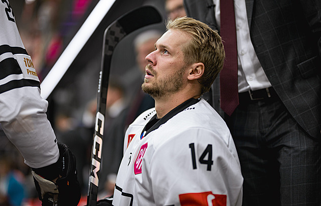 Hlavně se nepřetvařuj! Chlapík o šéfování kabiny a řezu v kádru. Co Spartě chybělo?