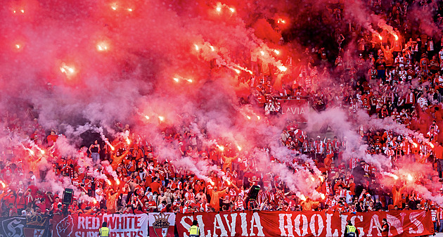 Vstupenky na Slavii v Lize mistrů 2025/26. Kdo je může získat a za kolik