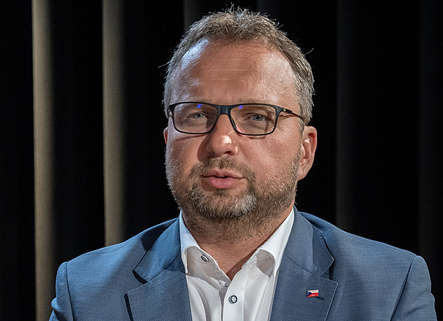 Průměrný starobní důchod vzroste od ledna o 668 korun, oznámil Jurečka