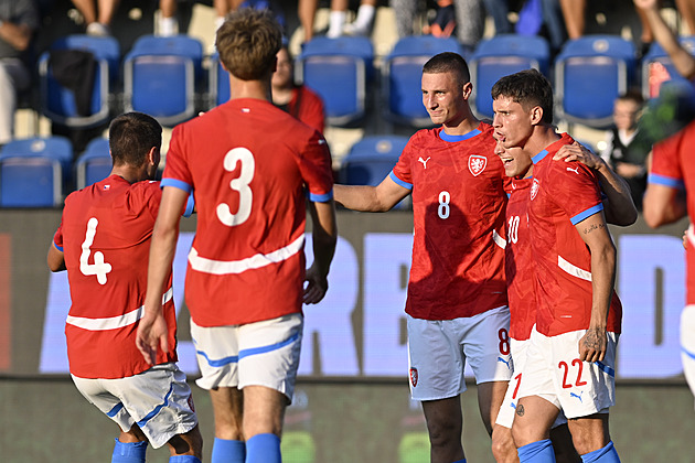 Jedenadvacítka v kvalifikaci o ME zdolala Skotsko. Trefili se Kričfaluši a Eduardo