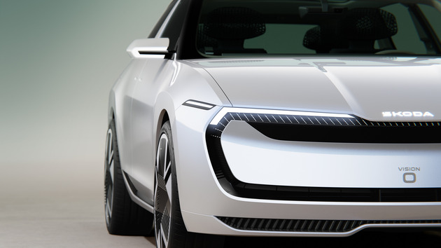 Škoda představila elektrickou Octavii. Než dorazí, ještě to potrvá