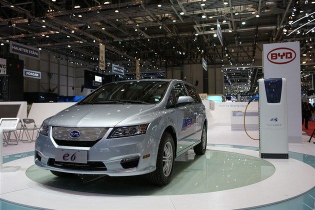 Jak obejít cla snadno a rychle. Do tří let bude čínská automobilka vyrábět v Evropě