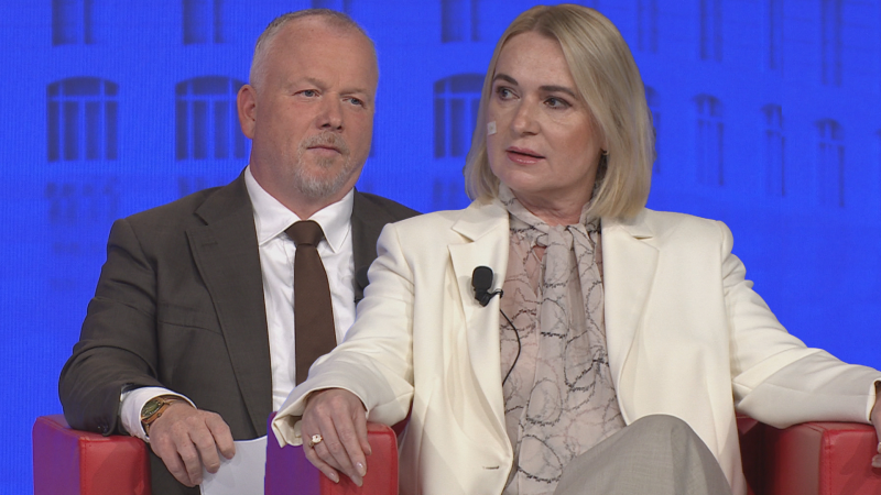 Králíček: Vláda kolem NATO fixluje s čísly. Posouváte to na zbraně vs. máslo, vytkla Černochová