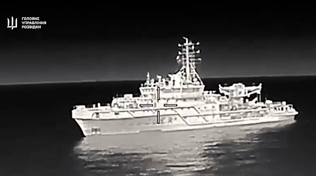 Ukrajinci zasáhli Rusku loď za miliardu dolarů, podobných má jen několik