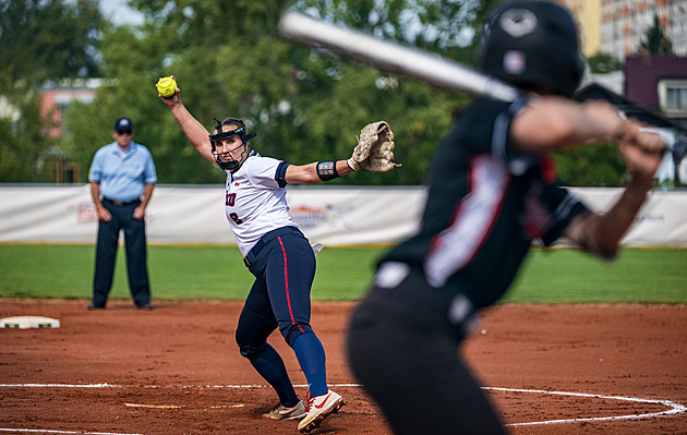 Softbalistky na ME v Praze postoupily mezi nejlepší, pak ale jasně prohrály s Británií