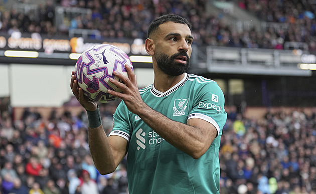 ONLINE: Liverpool vysvobodila penalta, Manchester City hostí ve šlágru United