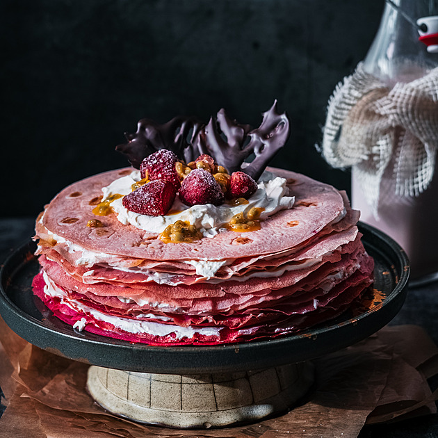 Obrázkový atlas chutí a vůní od paní Kateřiny, nad kterým se sbíhají sliny