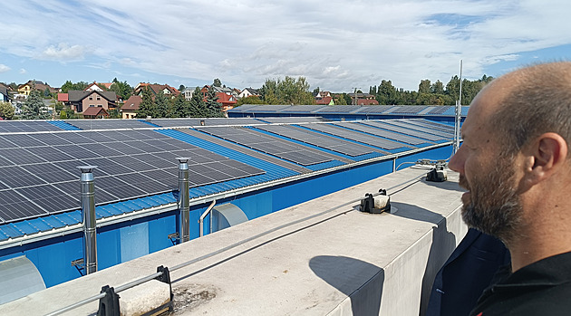 Už žádné výpadky elektřiny, v Neufe jsou soběstační. Energie ovládá počítač