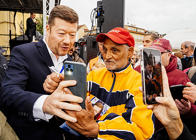 Spravíme vám zuby a vyženeme Ukrajince, skandoval Okamura v Příbrami
