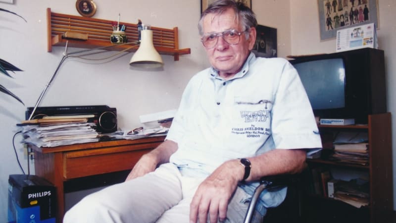 Sto let od narození Jana Skopečka. Bydlel s tchyní, velkou roli mu vyfoukl Jiří Sovák