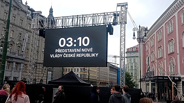 Okamura vnitro, Konečná obrana. Nemusí to být sci-fi, varoval Pirát Hřib