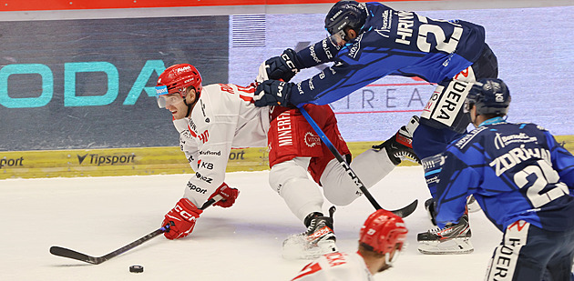 ONLINE: Derby Třinec - Vítkovice přineslo už osm gólů. Přestřelku svádí i Motor