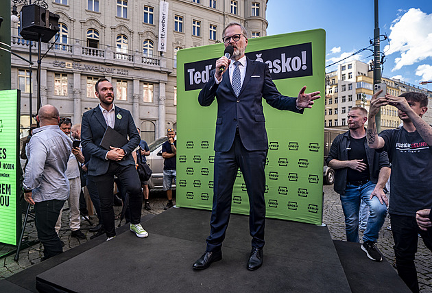 Zavládne u SPOLU euforie, či smutek? Fiala věří ve vládu demokratických stran