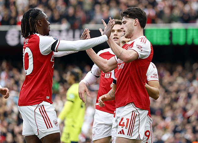 ONLINE: Chelsea hraje šlágr s Liverpoolem. Favorité nezaváhali, Arsenal jde do čela