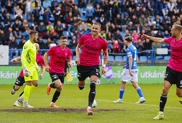 Zlín - Baník 1:1, domácí dlouho vedli, v nastavení ale srovnal Munksgaard