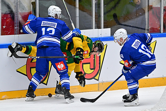 ONLINE: Kometa proti Tampere nestíhá. Třetí gól hostů přidává Laitinen