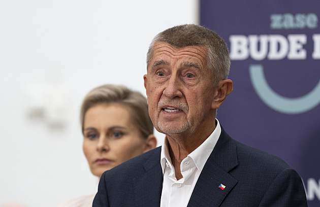 Babiš míří za Pavlem. Má ho informovat, jak postupují jednání o nové vládě
