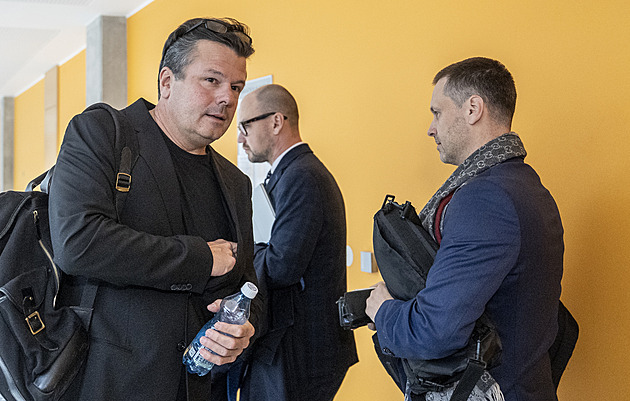 Soud projednává případ vydírání kardiochirurgů IKEM tehdejším vedením