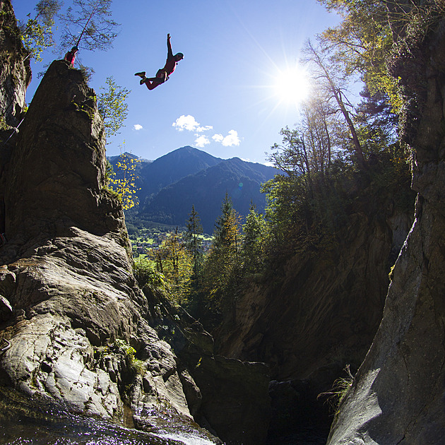 Ráno v ledovcové řece, večer v termálu. Rakouský Ötztal je adrenalin a slast