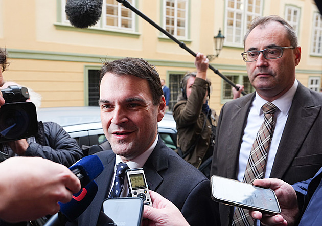 Politici ANO, Motoristé a SPD jednali o elektřině, emisních povolenkách i bydlení