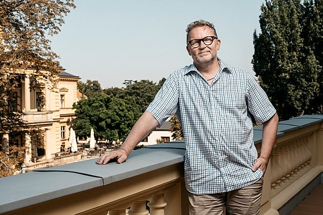 Zápotocký nebyl v koncentráku kápo, přežil díky péči mladých komunistů, líčí historik