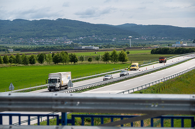 Koridor s termokamerami a světly pro zvěř brzdí stavbu. Zlín řeší přivaděč už deset let