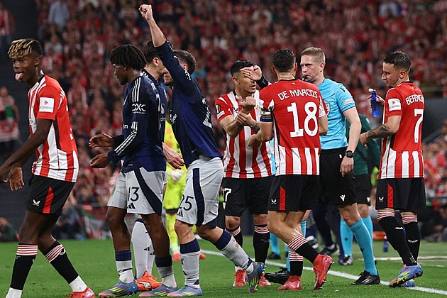 ONLINE: Bilbao hraje proti Karabachu, pak v akci Real s Juventusem či Liverpool