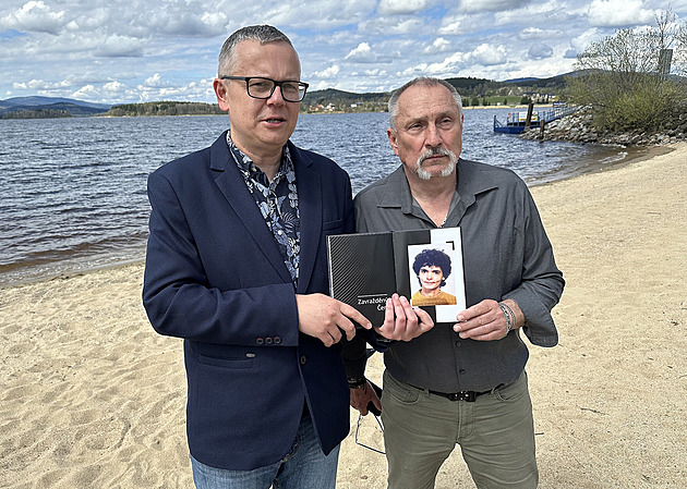 Sedím na rybách a volá vrah, který dostal 16 let, vzpomíná bývalý šéf mordparty