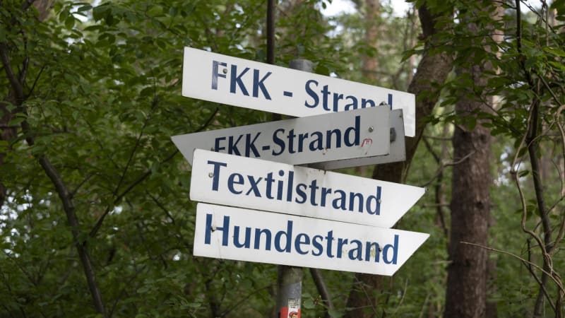 Naháči mají v Německu turistickou stezku. Kůže je největší orgán, pochvalují si ji nudisté