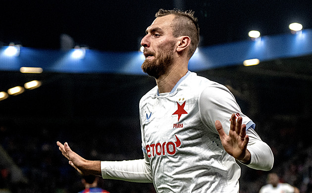 ONLINE: Plzeň - Slavia 3:4, domácí už jsou v kontaktu, hlavou se prosazuje Memič