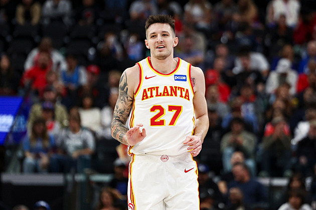 Krejčí řádil z trojky. 28 body překonal český rekord v NBA a dovedl Atlantu k vítězství