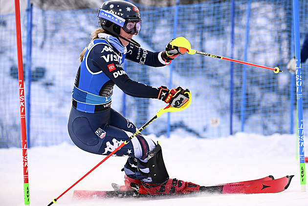 Shiffrinová suverénně ovládla slalom v Levi, Češky skončily v prvním kole