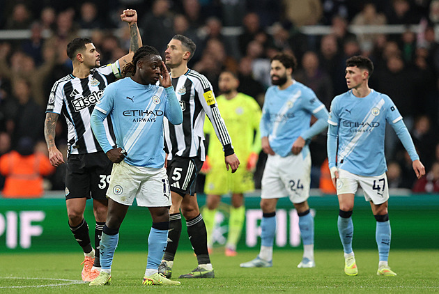 City padlo s Newcastlem, Liverpool se dál trápí. West Ham promarnil náskok