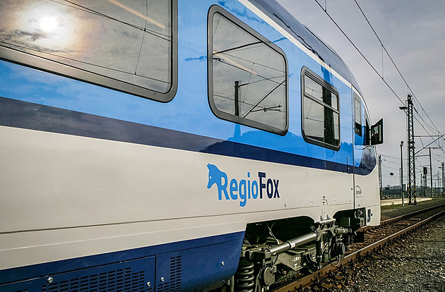 České dráhy převezmou další Regiofoxy. Jezdit budou z Prahy do Mělníka a Mladé Boleslavi