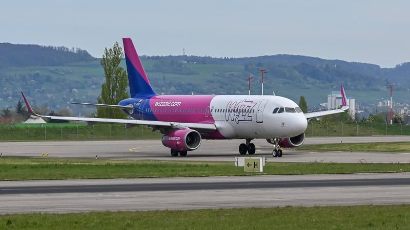 Letadla Airbusu hlásí nečekaný problém. Je nutný zásah techniků, jak se to dotkne spojů?