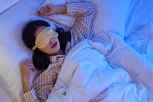 Umělé světlo škodí spánku i srdci. Pro zdravý život je nutná absolutní tma