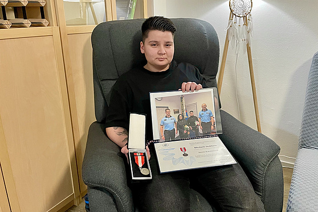 Zneškodnila lupiče ze zlatnictví. Ten chvat mám asi z filmu, říká hrdinka