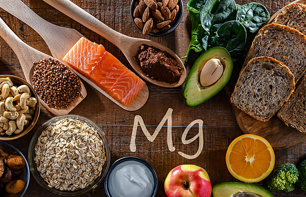 Hořčík pomáhá proti únavě i stresu. Tipy, jak ho doplnit co nejlépe