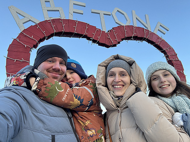Vánoce bez kapra, Santa a boj o Ježíška. Co chybí Čechům na svátky v zahraničí