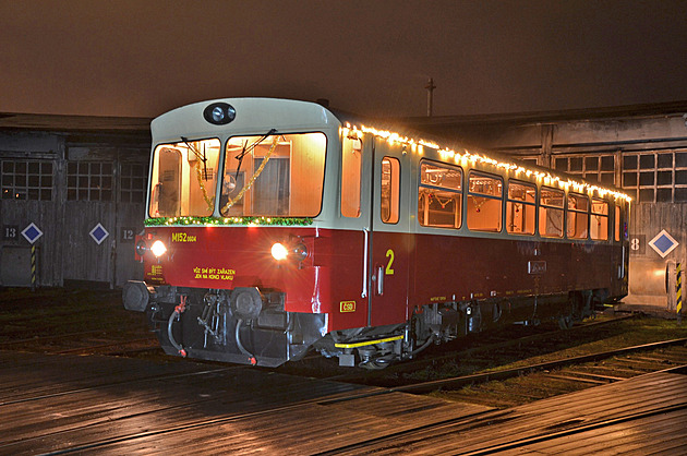 Svezte se nostalgickými a zážitkovými vlaky, máme jejich soupis