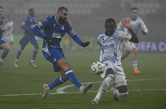 ONLINE: Olomouc - Lech Poznaň 1:2, po rohovém kopu snižuje za domácí Král