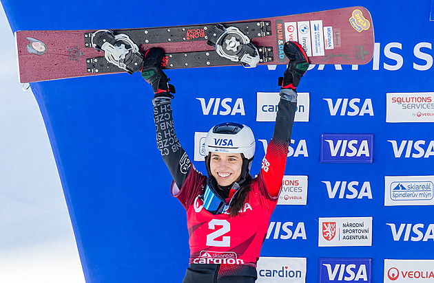 Maděrová ve slalomu ve Špindlerově Mlýně bere druhé místo, ve finále vypadla