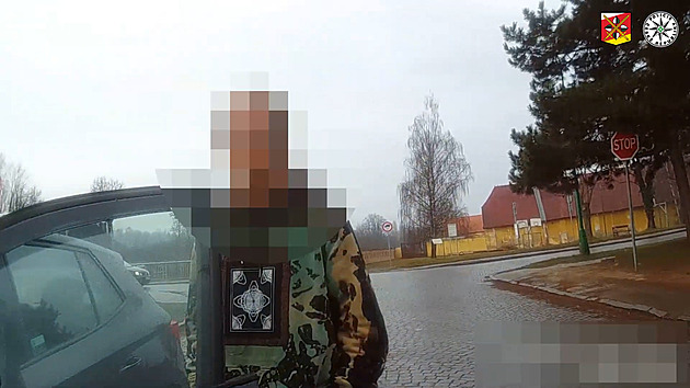 Žáka autoškoly pod vlivem drog vyhmátla policie. Pěkná reklama, povzdechl si učitel