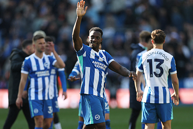 ONLINE: Liverpool nestačil na Brighton, do akce jde Fulham. Chelsea vyzve Everton