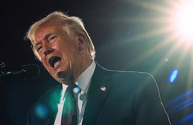 Trump řekl, do kdy potrvá válka v Íránu. Chystá velký projev k národu