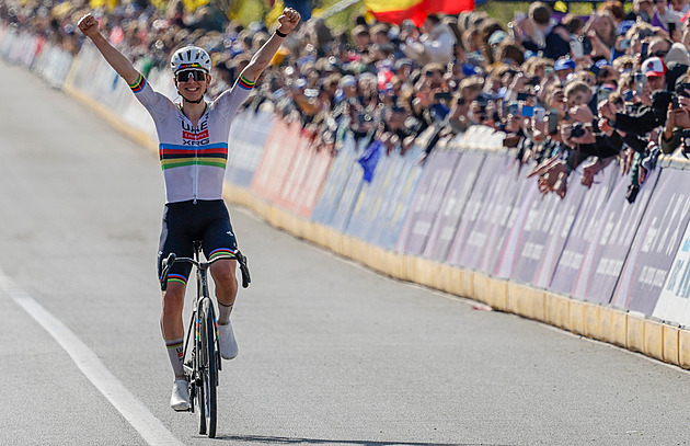 Pogačar pod lupou. Kolik jezdí wattů, jaký má tep? A jak pracují těla výjimečných?