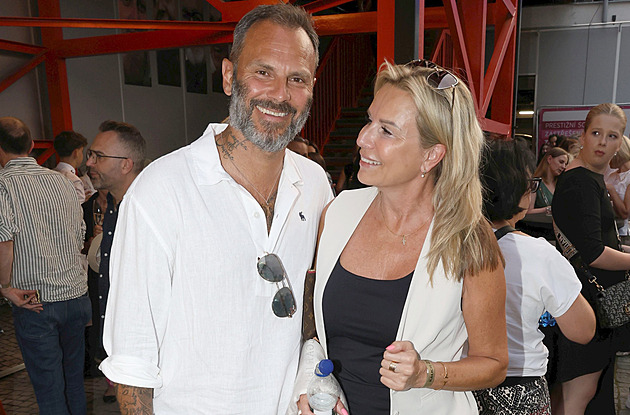 Berger je s manželkou přes 30 let. Pořád se směje mým vtipům, myslím, napsal